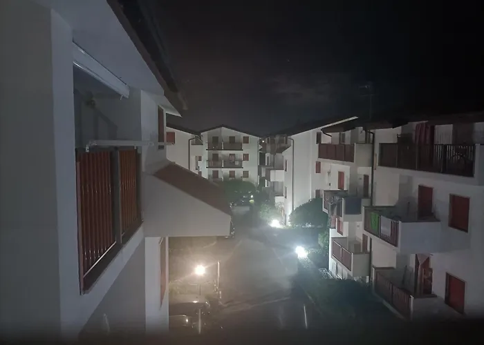 Apartmán Elegant 150m From The *