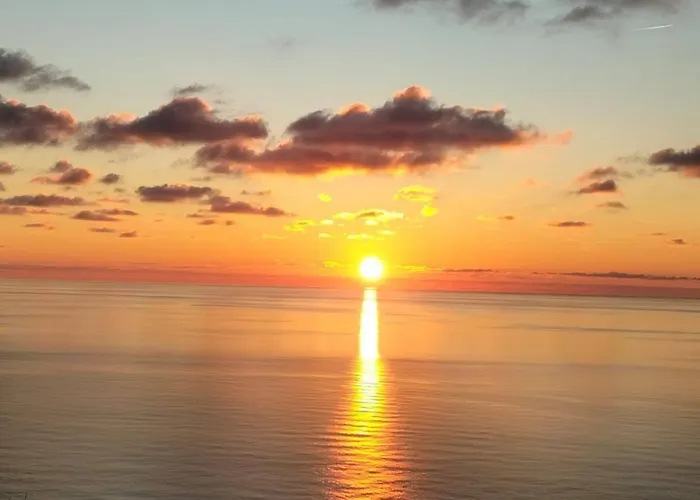 Apartmán Elegant 150m From The *