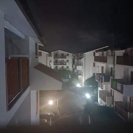 Apartment Elegant 150m From The *