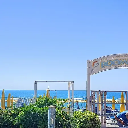 Elegant 150m From The