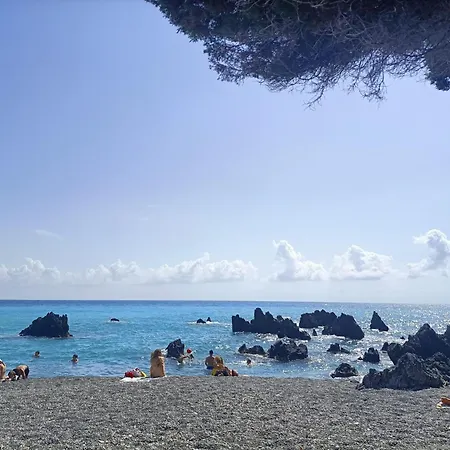 Lägenhet Elegant 150m From The Scalea